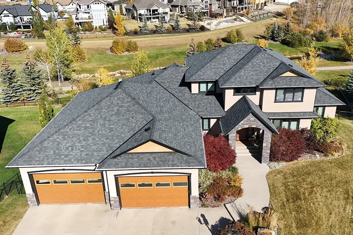 Roof maintenance Cochrane AB