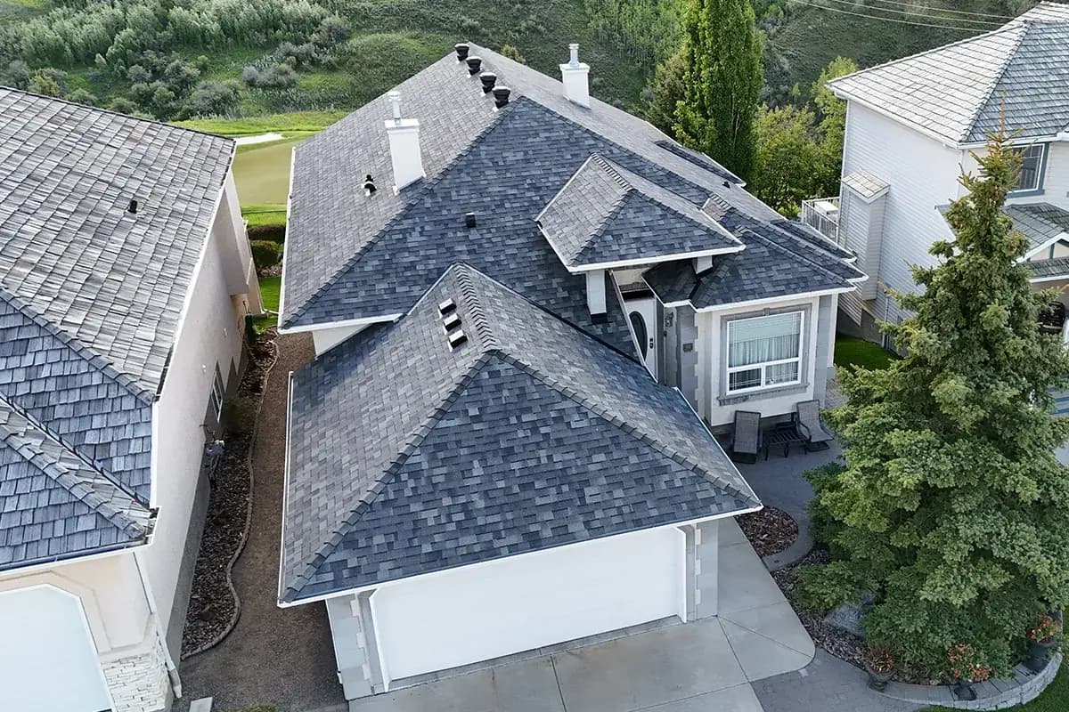 Roof replacement Cochrane AB
